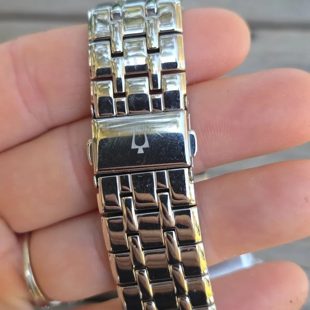 United Parcel Service BULOVA Men's Watch Stainless Steel 2 Diamond UPS Store EUC